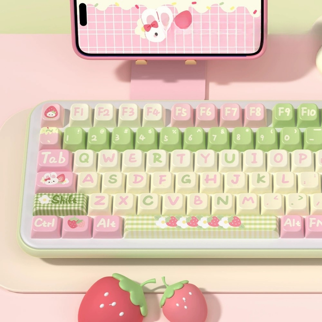 Keycap Strawberry Milk Rabbit